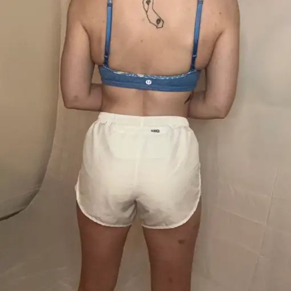 Vintage Lululemon Sports Bra, Lightly Lined, B/C cup - Picture 3 of 5